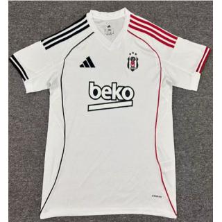 Besiktas JK 1a Equipación 2025/26